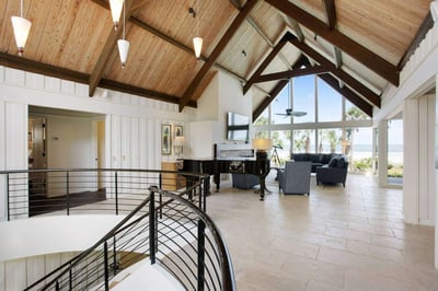 Luxury Villa Photo #20