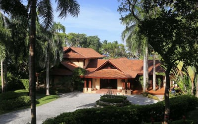 Luxury Villa Photo #5