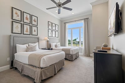 Luxury Villa Photo #51