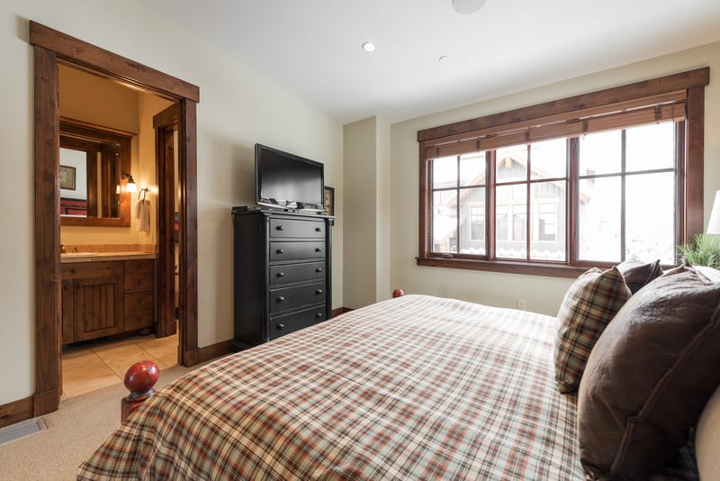 Silver Star 4 BDM Cottage with Spa