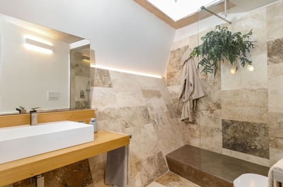 Luxury Villa Photo #27