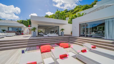 Luxury Villa Photo #8