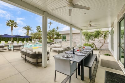 Luxury Villa Photo #3