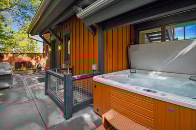 Luxury Villa Photo #6