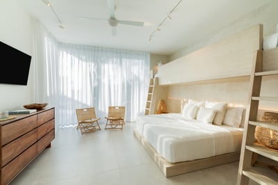 Luxury Villa Photo #52