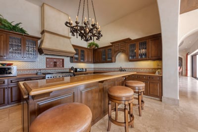 Luxury Villa Photo #38