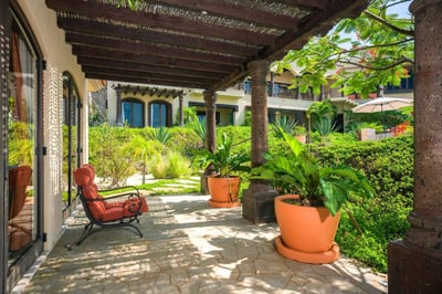 Luxury Villa Photo #24