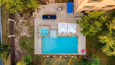 Luxury Villa Photo #39