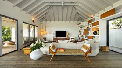 Luxury Villa Photo #20