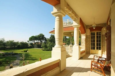 Luxury Villa Photo #6