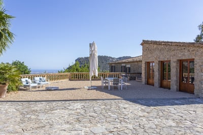 Luxury Villa Photo #10