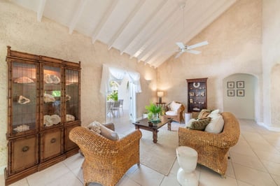 Luxury Villa Photo #13