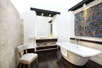 Luxury Villa Photo #12
