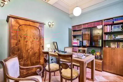 Luxury Villa Photo #19