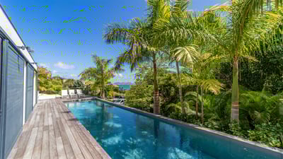 Luxury Villa Photo #8