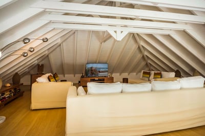 Luxury Villa Photo #36