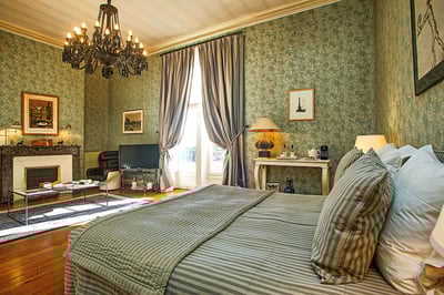 Luxury Villa Photo #18