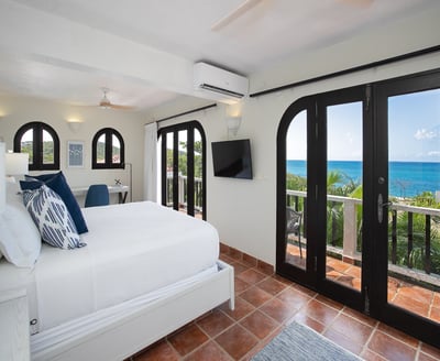 Luxury Villa Photo #21