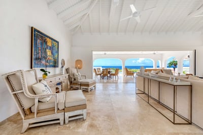 Luxury Villa Photo #16