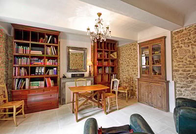 Luxury Villa Photo #7