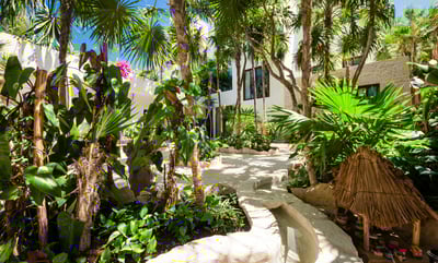 Luxury Villa Photo #7