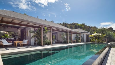 Luxury Villa Photo #5