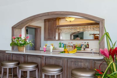 Luxury Villa Photo #13