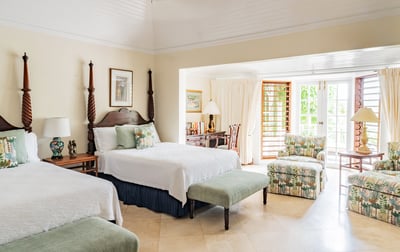 Luxury Villa Photo #6