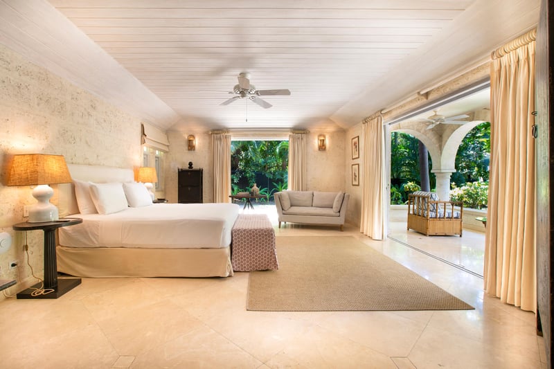 Bluff House and Cottage