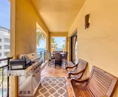 Luxury Villa Photo #7