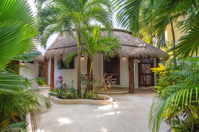 Luxury Villa Photo #45