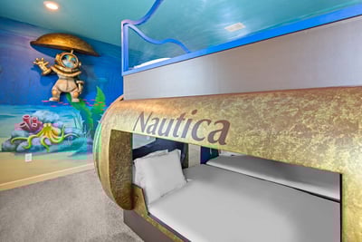 Luxury Villa Photo #19
