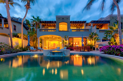 Luxury Villa Photo #37