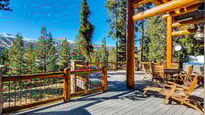 Spacious deck