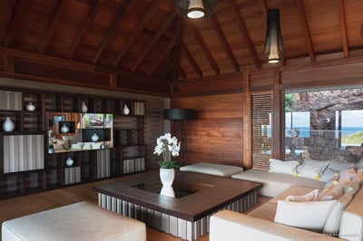 Luxury Villa Photo #15