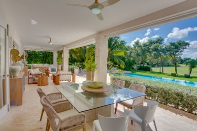 Luxury Villa Photo #11