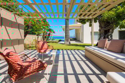 Luxury Villa Photo #22