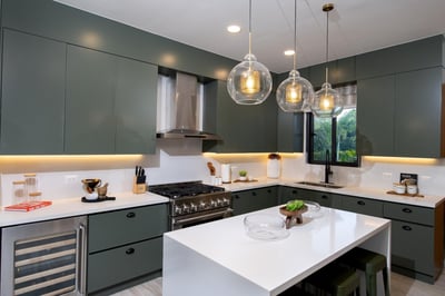 Luxury Villa Photo #6