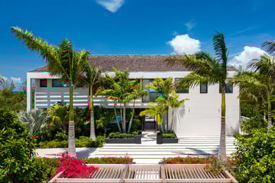 Luxury Villa Photo #8