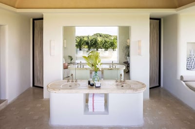 Luxury Villa Photo #33