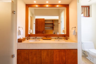 Luxury Villa Photo #20