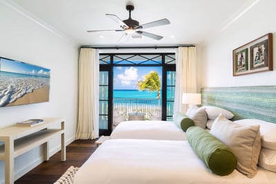 Luxury Villa Photo #14