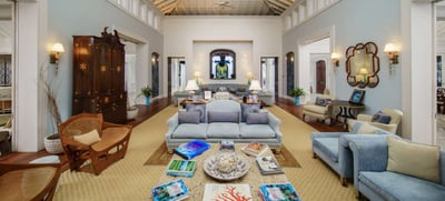 Luxury Villa Photo #7