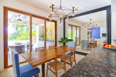 Luxury Villa Photo #9