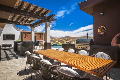 Luxury Villa Photo #18