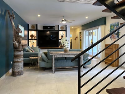 Luxury Villa Photo #31