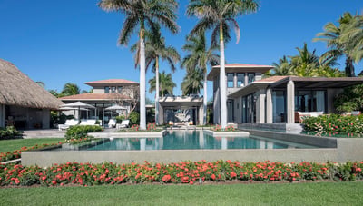 Casa Cascada
