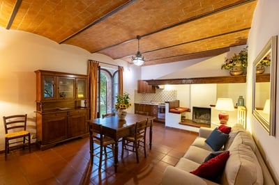 Luxury Villa Photo #17