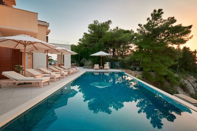 Luxury Villa Photo #10