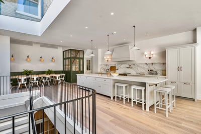 Luxury Villa Photo #18